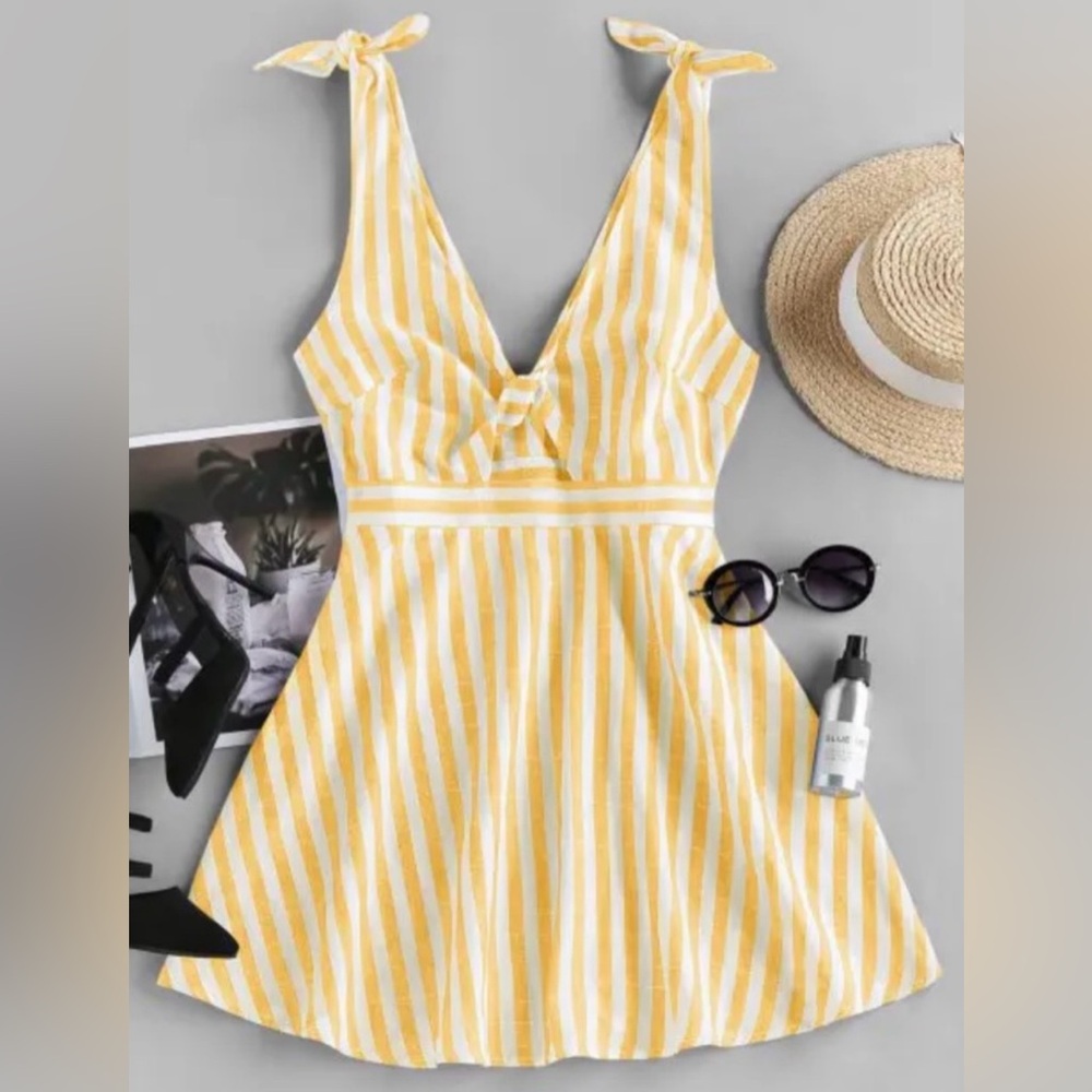 *Light Yellow and Off-White Striped Summer Dress  Medium